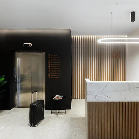 Ξενοδοχείο με διαμερίσματα Ermass Modern Living
