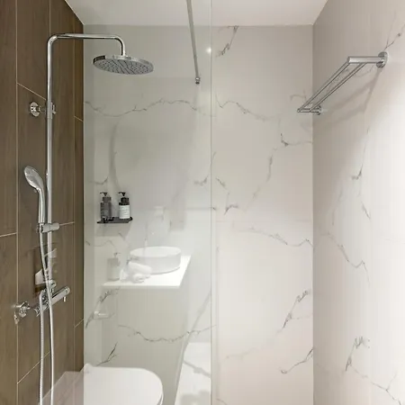 Aparthotel Ermass Modern Living