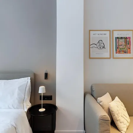 Aparthotel Ermass Modern Living *
